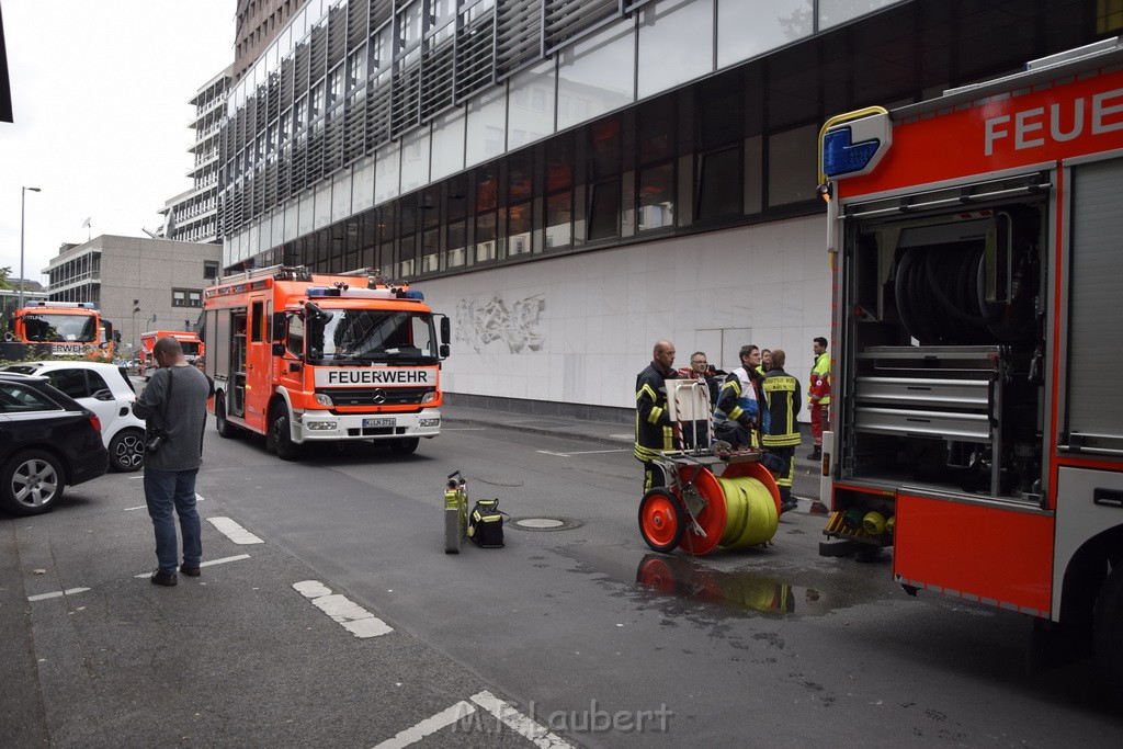 Feuer 2 WDR Koeln Altstadt Nord An der Rechtschule P037.JPG - Miklos Laubert